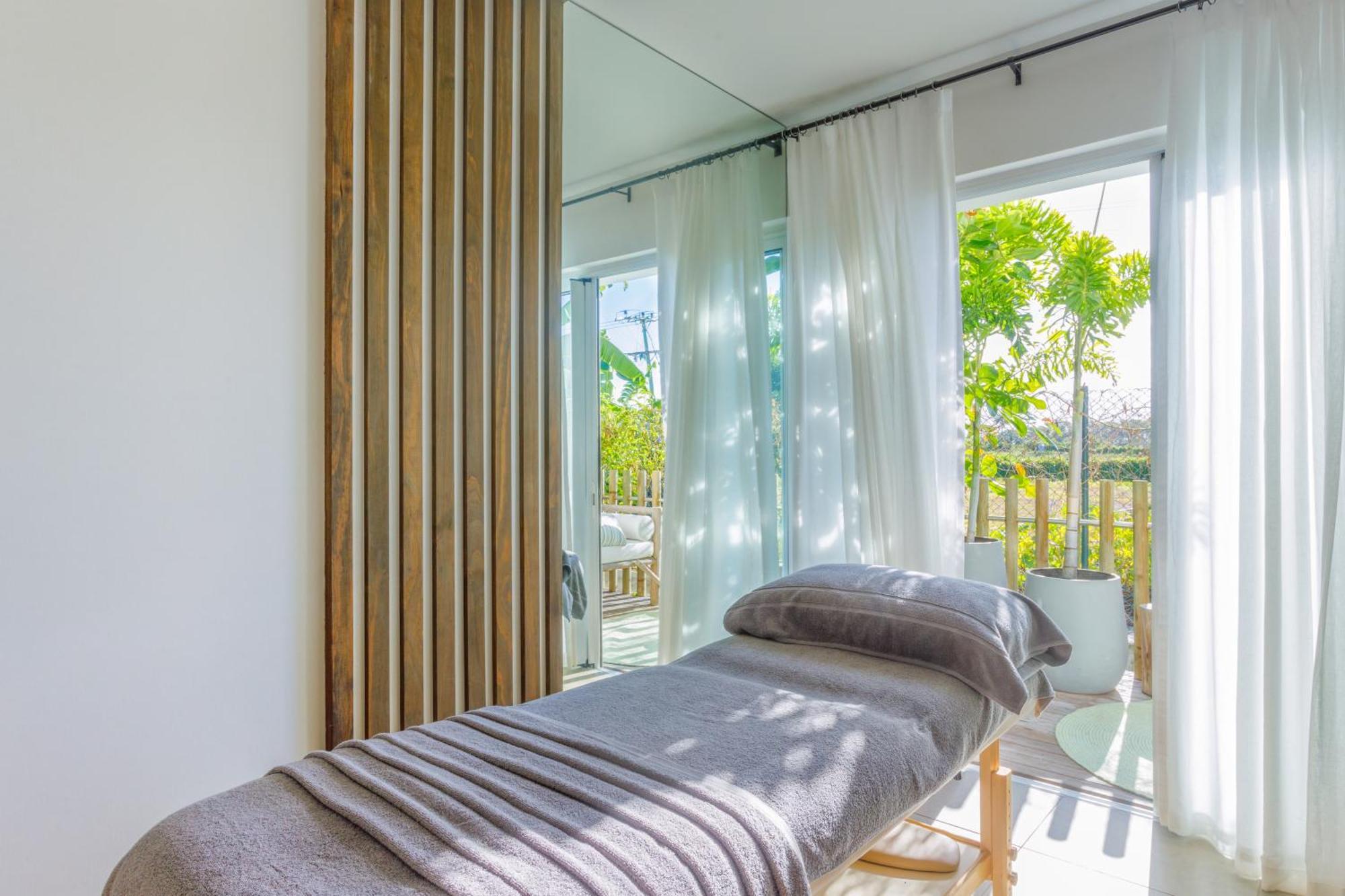 Sunrise Attitude (Adults Only) Hotel Belle Mare Exterior photo
