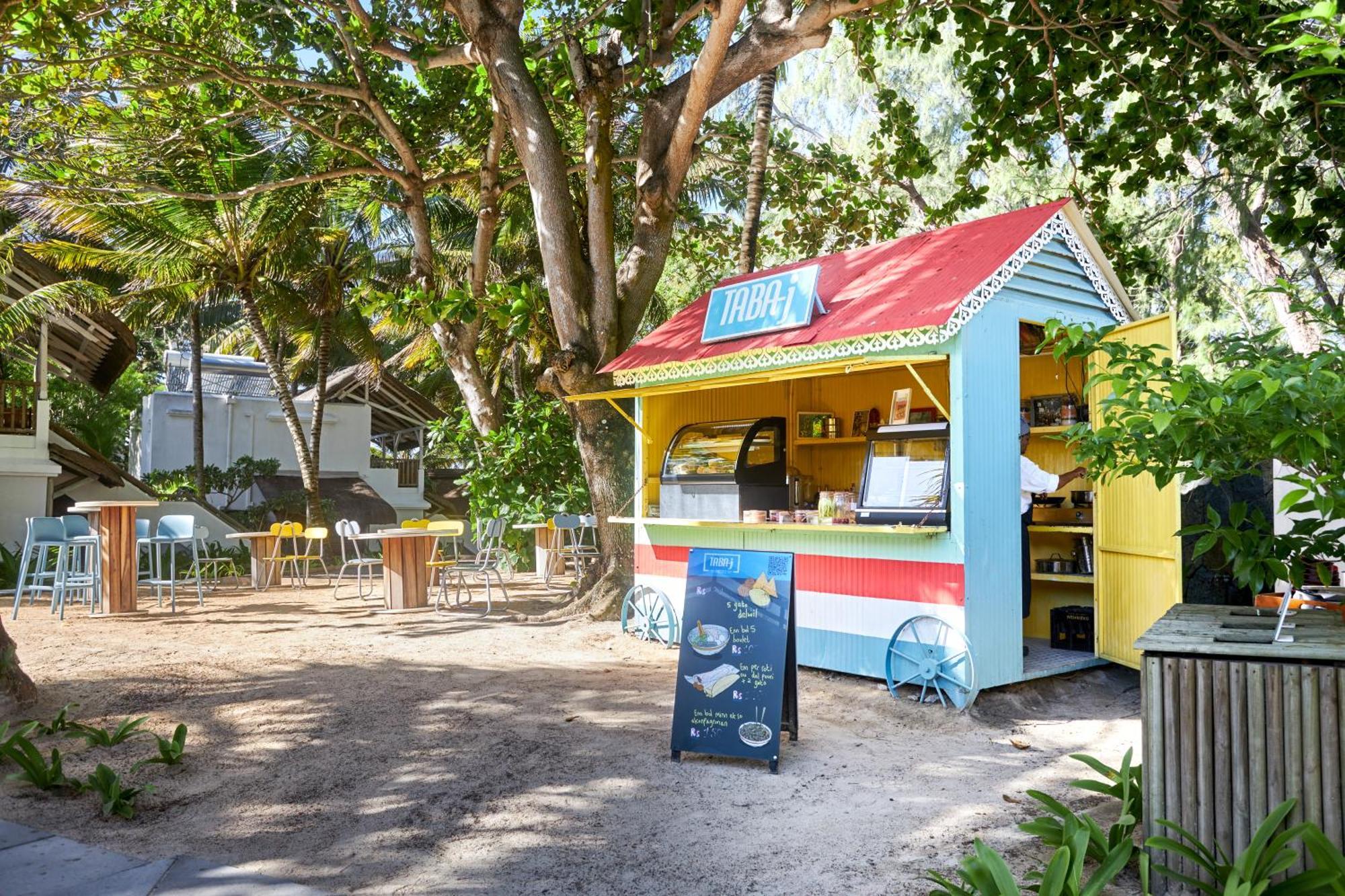 Sunrise Attitude (Adults Only) Hotel Belle Mare Exterior photo